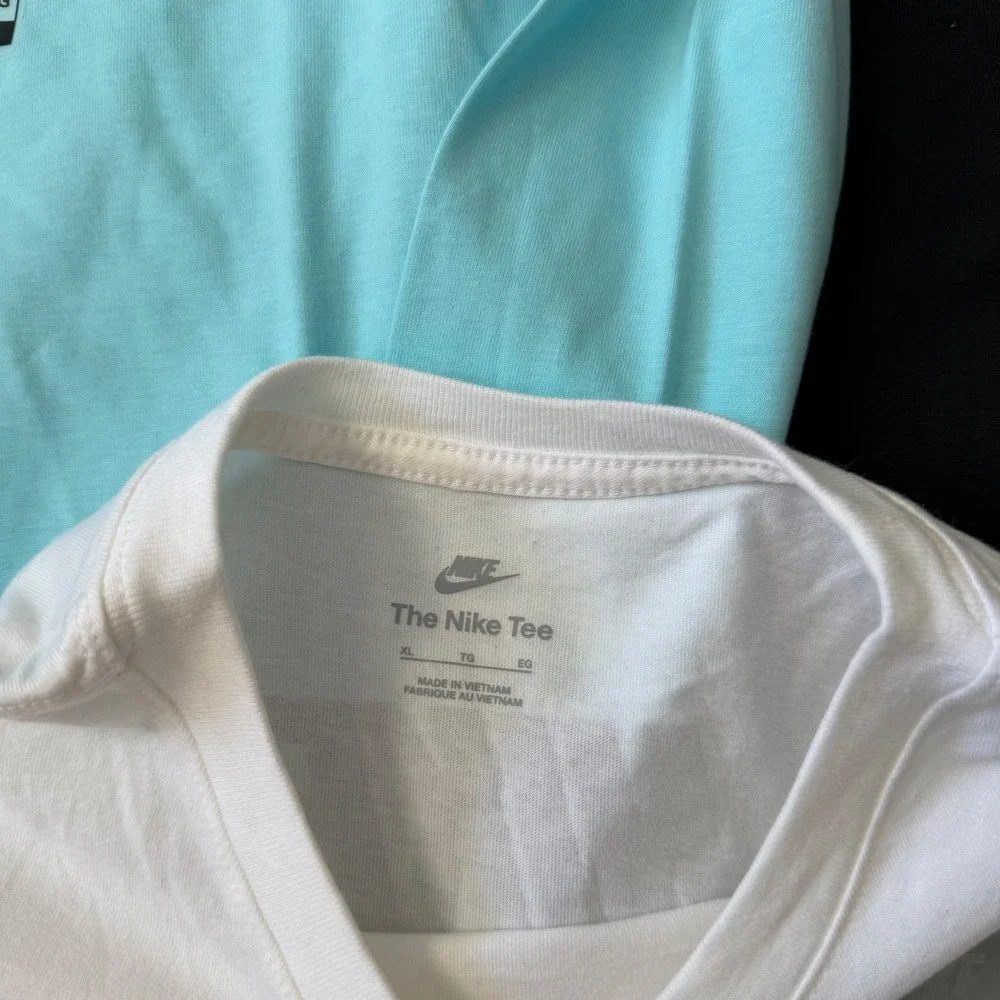 Nike Long Sleeve T-Shirt Boys XL Multi-Color Lot of 3 Reflective Logo Tee